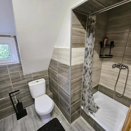 Family Rooms Zabrze Exterior photo
