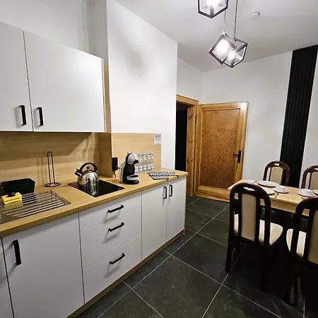 Family Rooms Zabrze Exterior photo