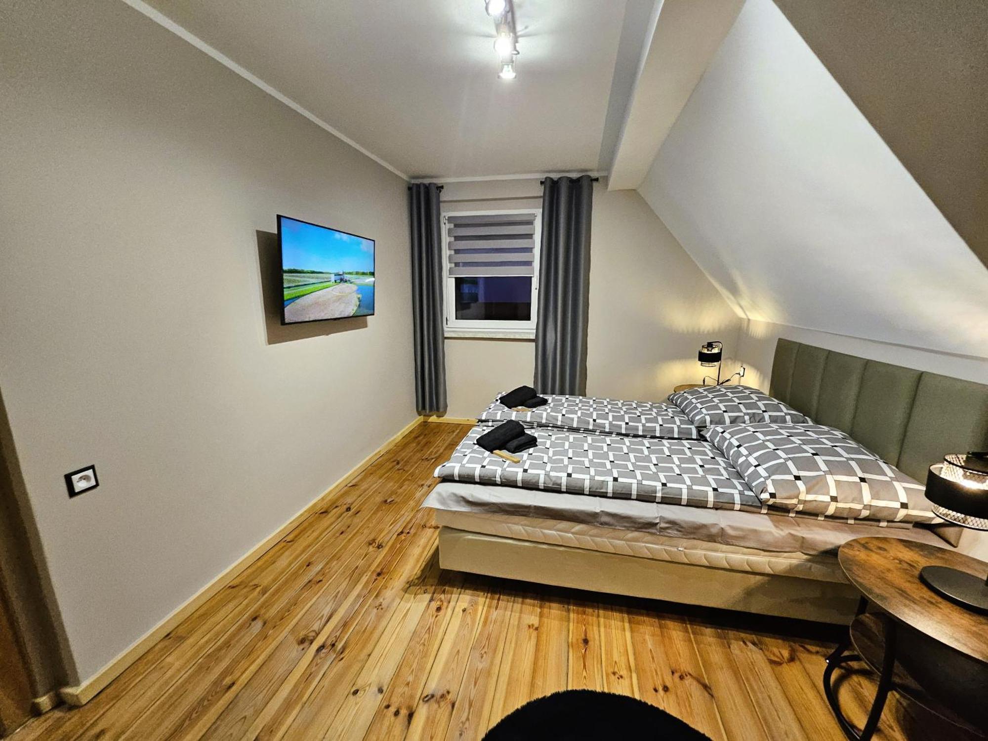 Family Apartment *